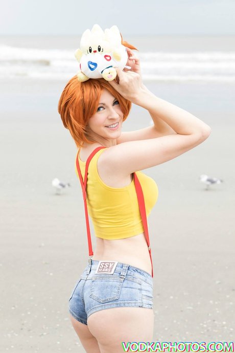 Rebecca Kinny naked model image