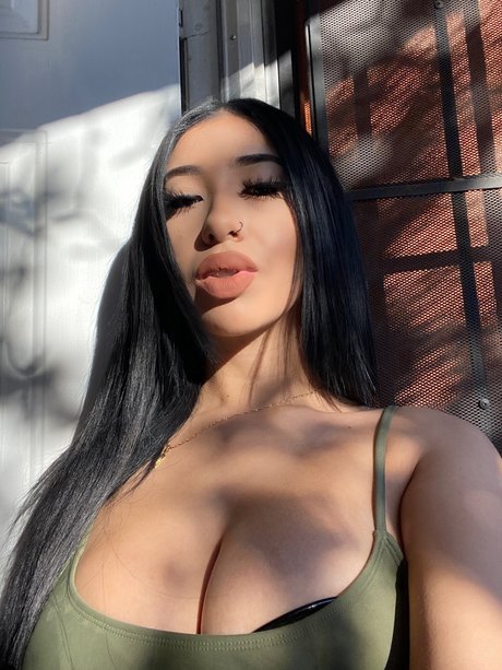 outside onlyfans exclusive images