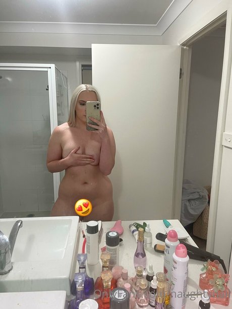 Tynnille Robinson star free gallery