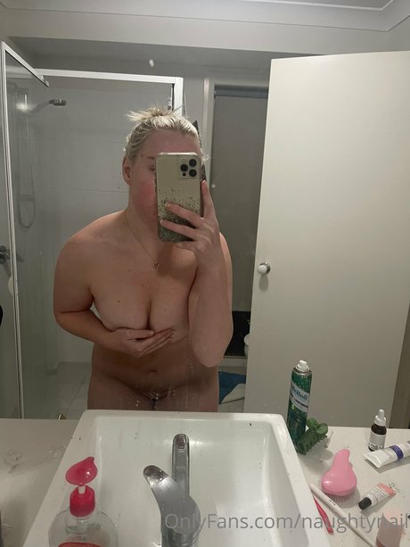 Tynnille Robinson star sex galleries