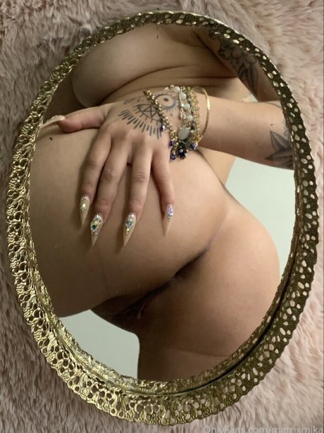 Matrix Mika_ star nudes gallery