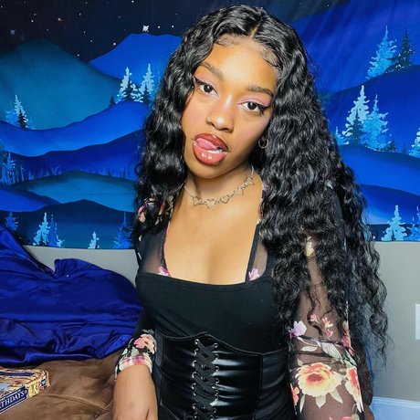 Little Me model best pictures