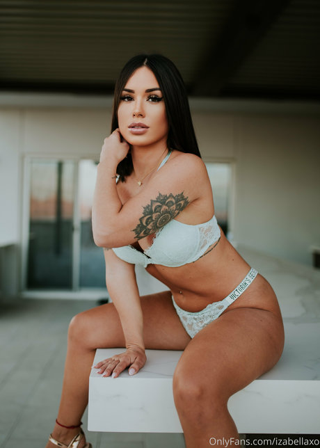 Izabella model nice images