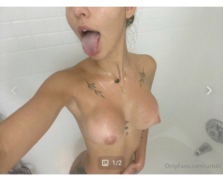 Isabella Urbzz star sexy gallery