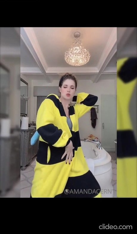 huge shemale onlyfans art porn images