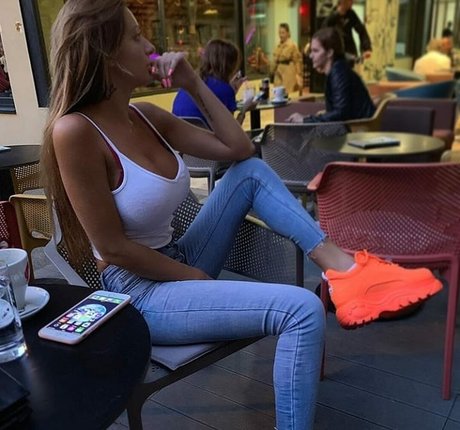 Kristina Penava model hd picture