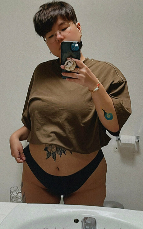 zo tama model nudes image