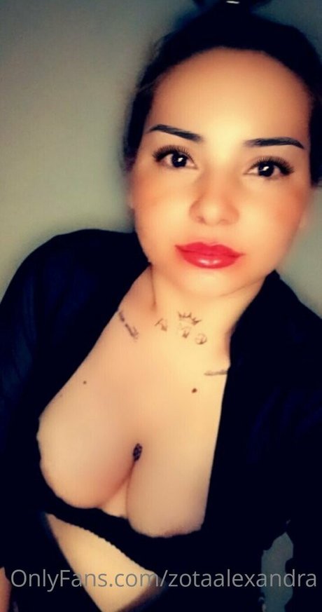 zotaalexandra star best pictures