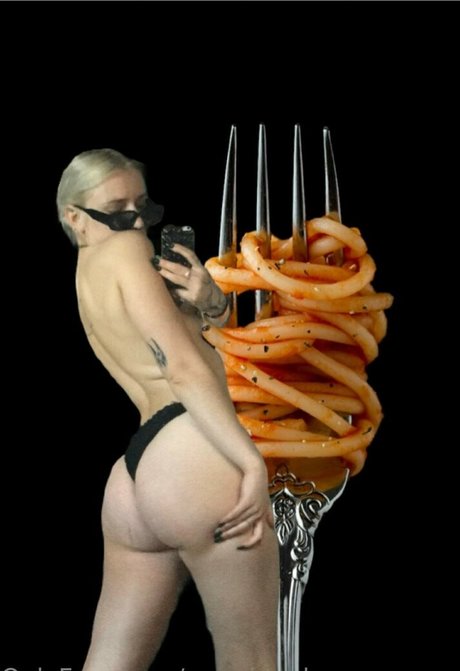 Maryjanakrasnapanna pornographic model pic