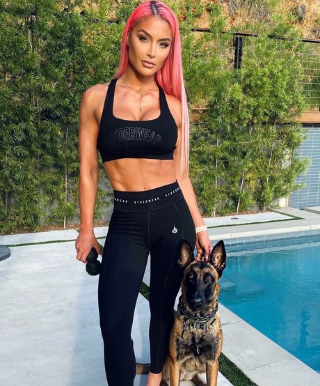 Natalie Eva Marie hd model photo