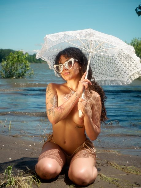 Spicymarii Lilfairymari pornographic star image