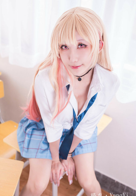 _YangYi star erotic photo