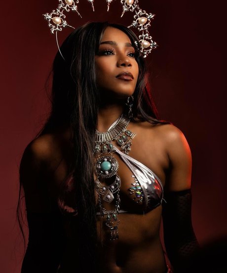 ZynahBear xxx star galleries