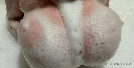 ztrawberryswisher nice pornstar picture