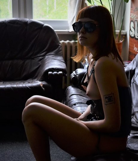 Zu Zakova pornstar art pics