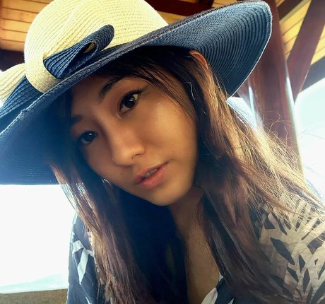 Zumi model pretty galleries