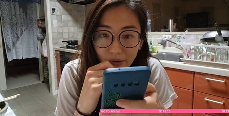 Zumi nude pornstar image