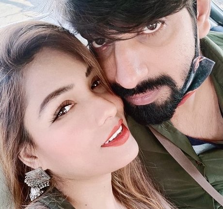 Zoya Rathore pornstar free picture