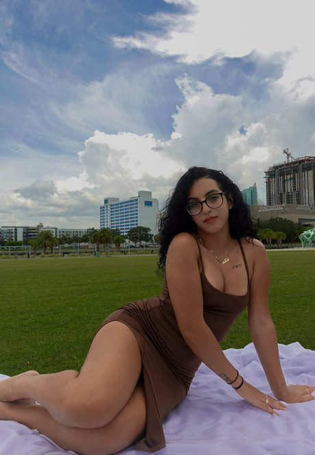 zuribtw pornstar high quality images