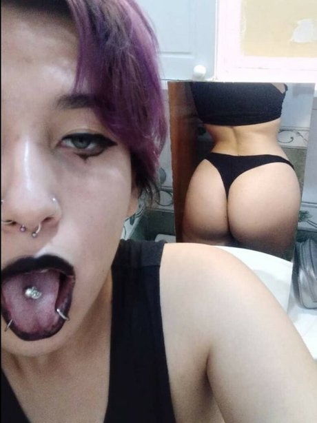 zurdache model nudes pic