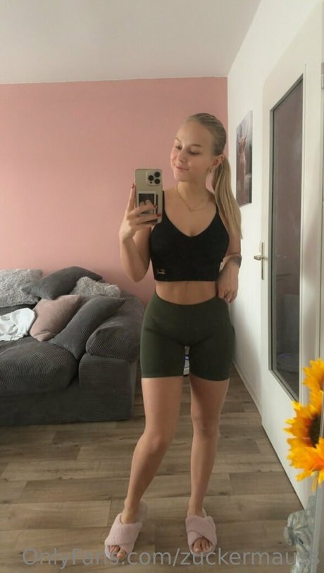 male onlyfans beautiful naked picture