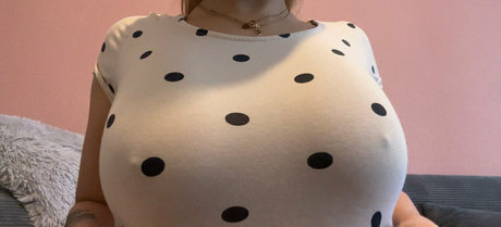 zuckermauss nude actress photos