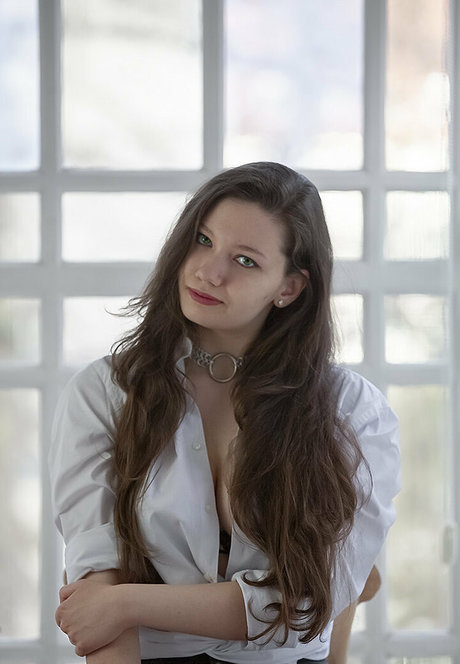 strip nude onlyfans sexy images