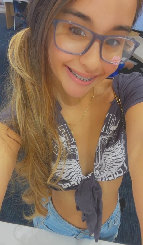 Alahnaly star exclusive pic