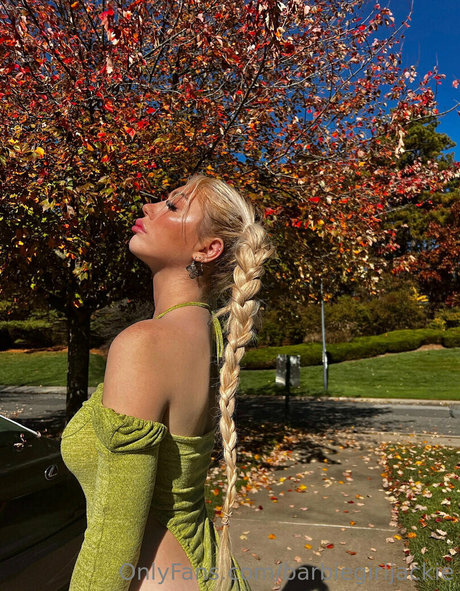 Barbiegirljackie pretty actress photo