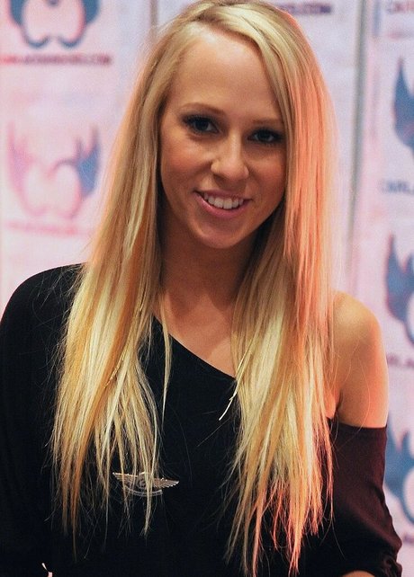 Carla Cox pornstar nice photos