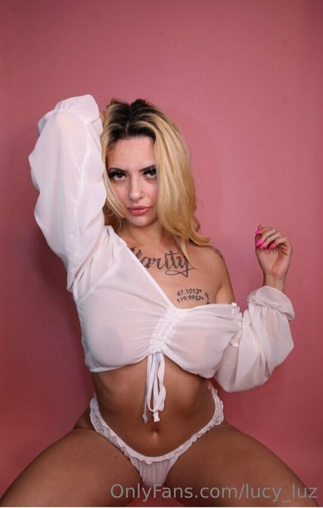 Lucyluz nudes model gallery