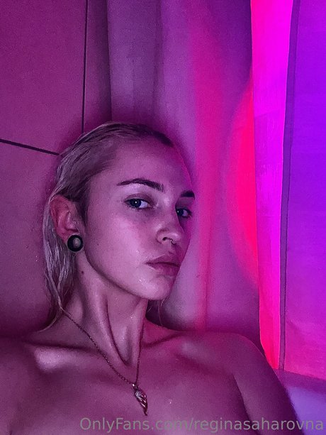 Regina Sahar nudes model archive