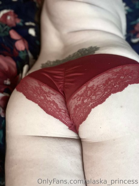 Alaska Princess star top img