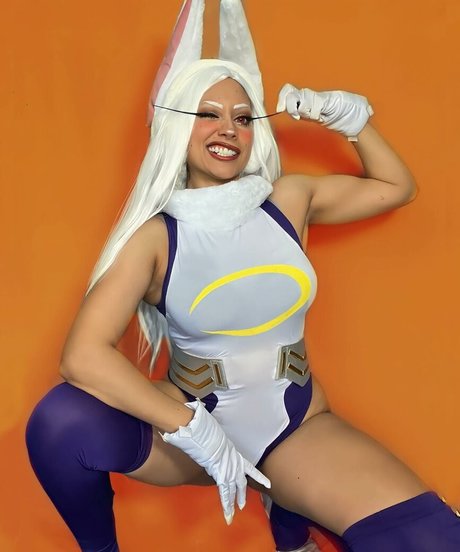 Taliverse star naked photos