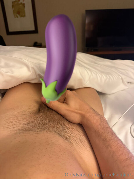 Danielsoldiers naked actress photos