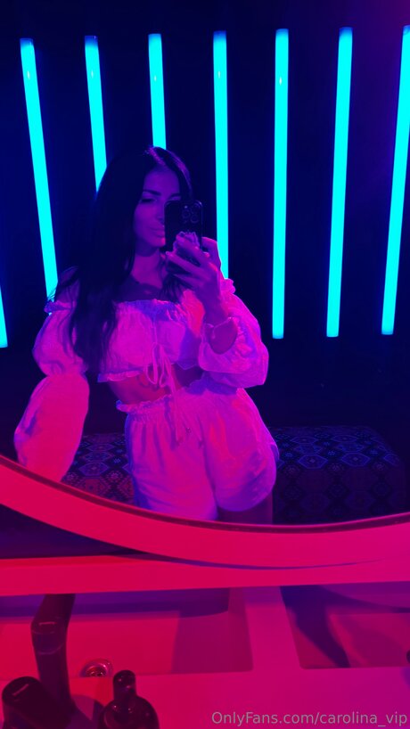 Carolinedeam erotic pornstar image