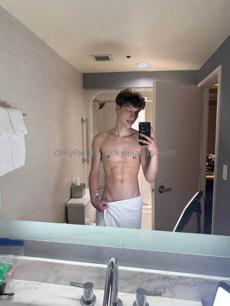 Kylejacobswild star xxx pic