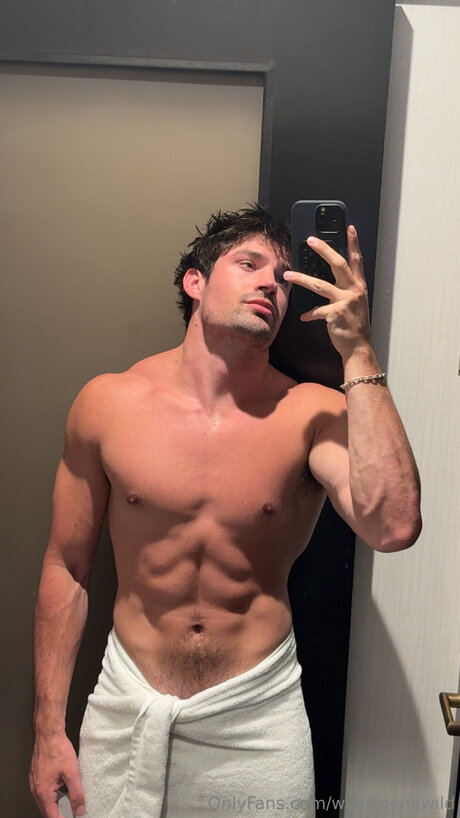 Wyattgonewild model free image