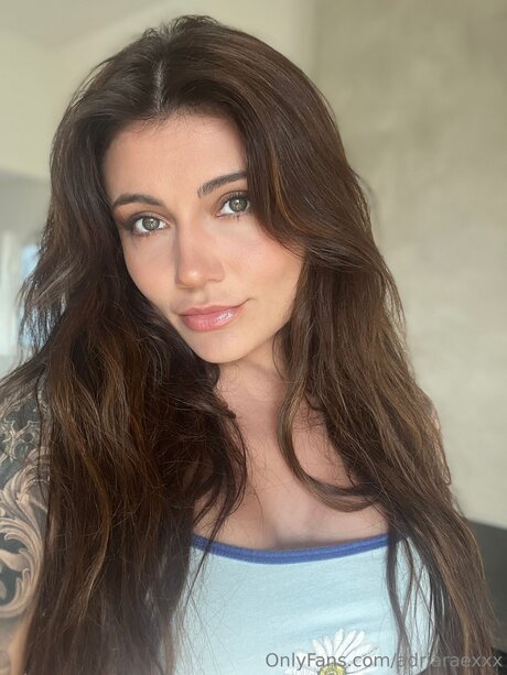 Adriaraexxx naked star galleries