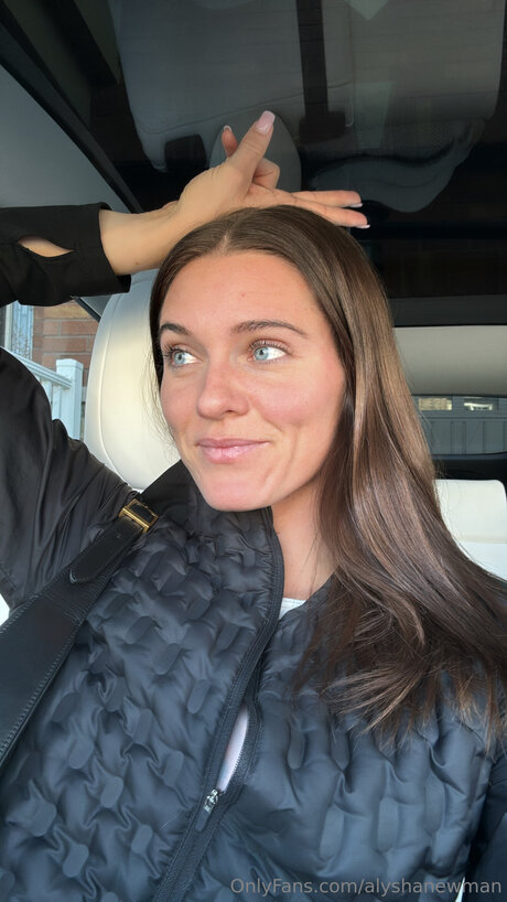 Alyshanewman pornstar image