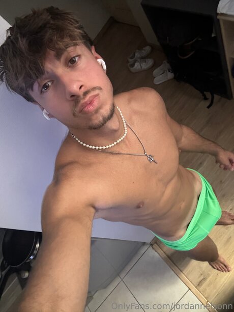 Jordannelsonn sex pornstar photos