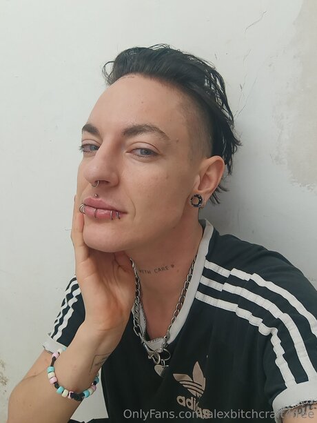 Alexbitchcraft4free pornographic actress picture