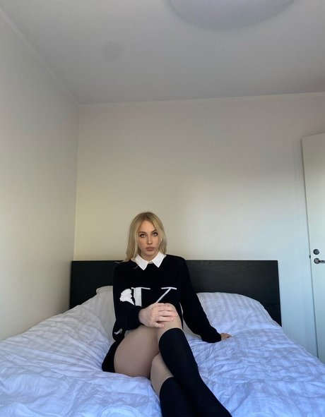ai onlyfans naked pics