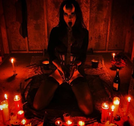 Hexgrlfrnd model gallery