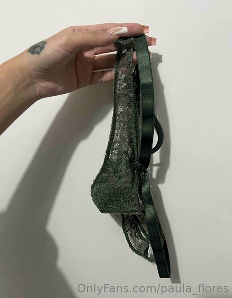 Paula Flores star picture