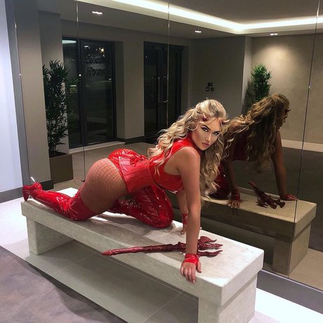 Sophieoneill Sophie exclusive actress img