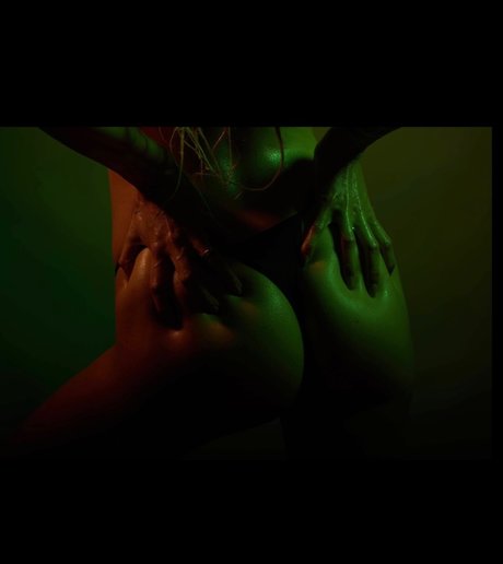 Spiritxearth sexy pornstar photos