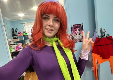 Tabootie model nice picture