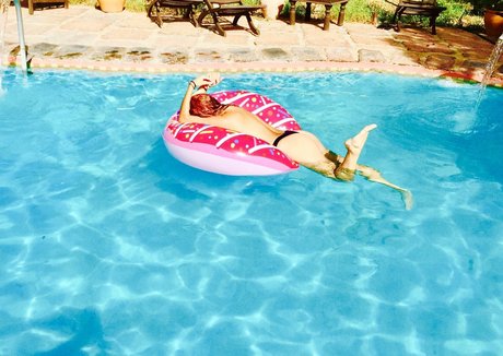 eyes onlyfans nude archive