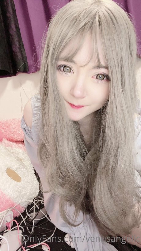 Venus Angelic pretty actress pictures